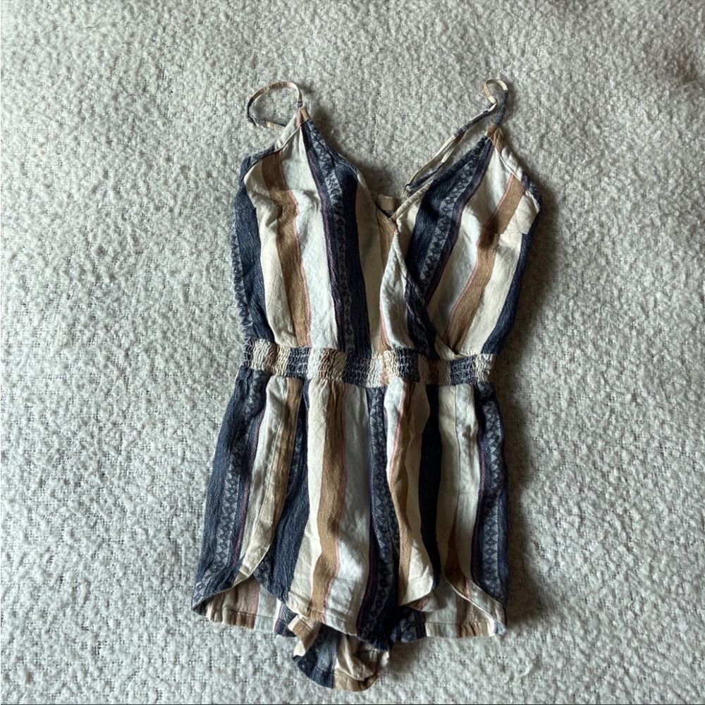 O’Neil medium romper - Picture 2 of 9